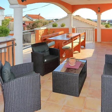 Apartman Majda 2 Apartment