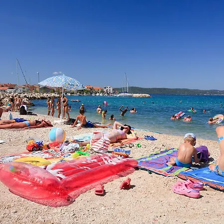 Apartman Majda 2 *