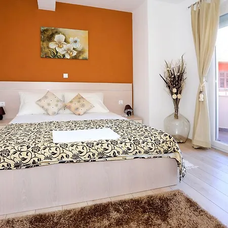 Apartment Apartman Majda 2